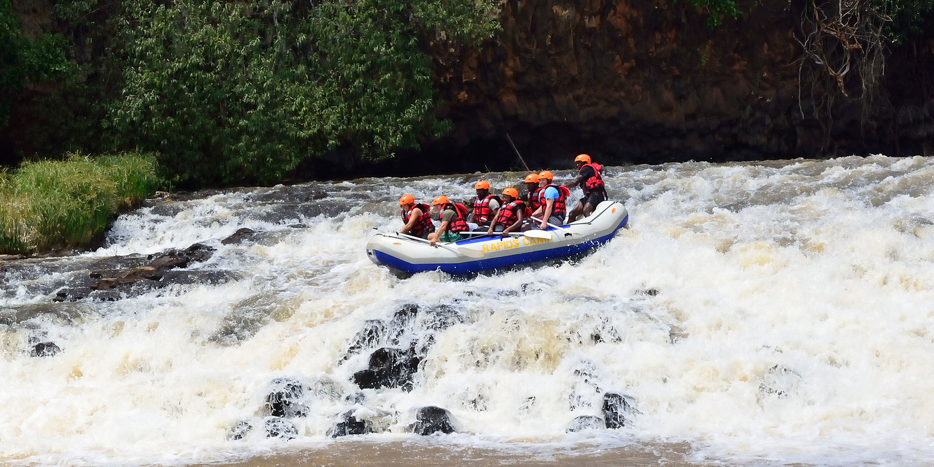 whitewaterraftingimg3.jpg