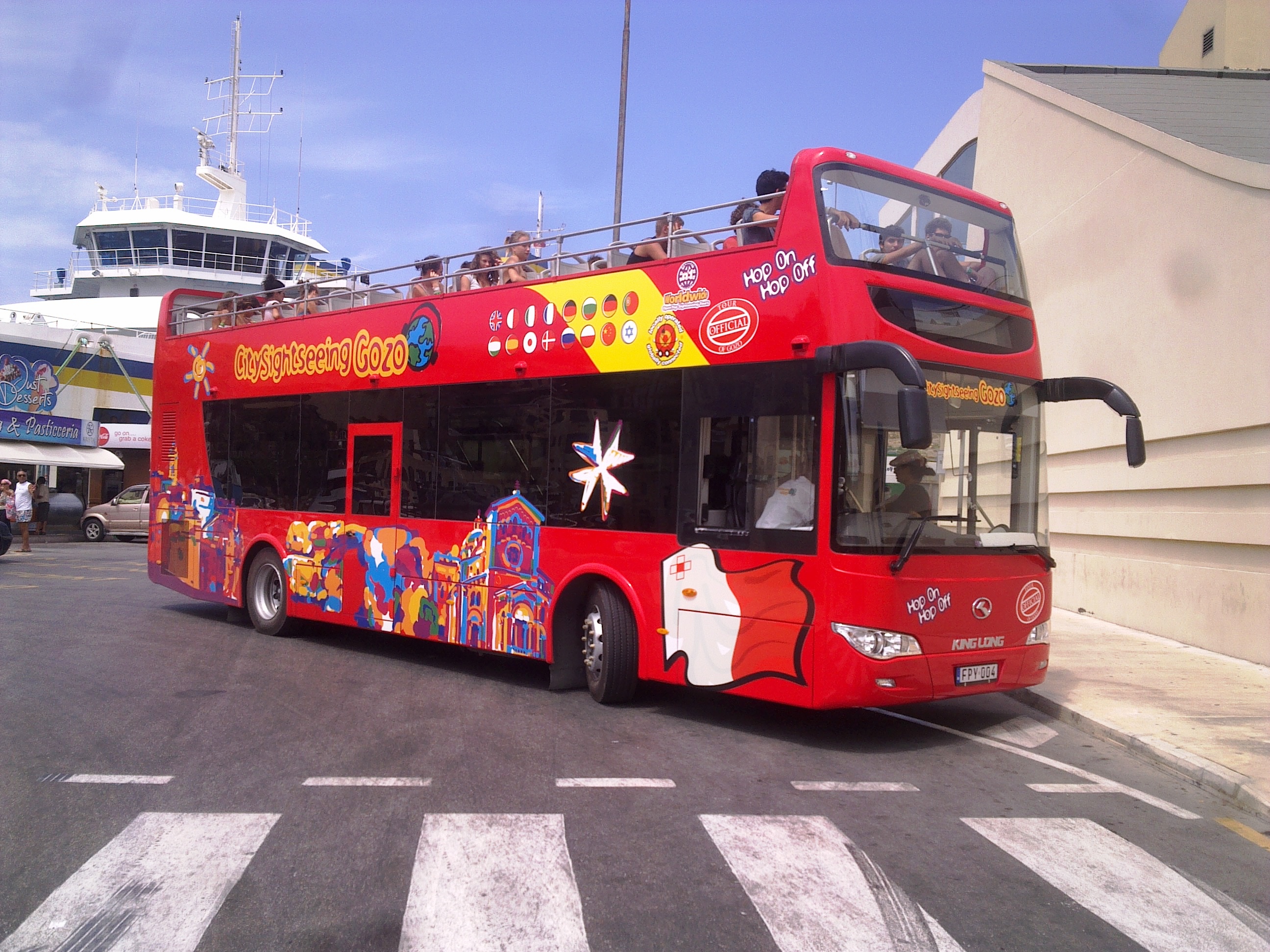 City_Sightseeing_Hop-On_Hop-Off_open_top_bus.jpg