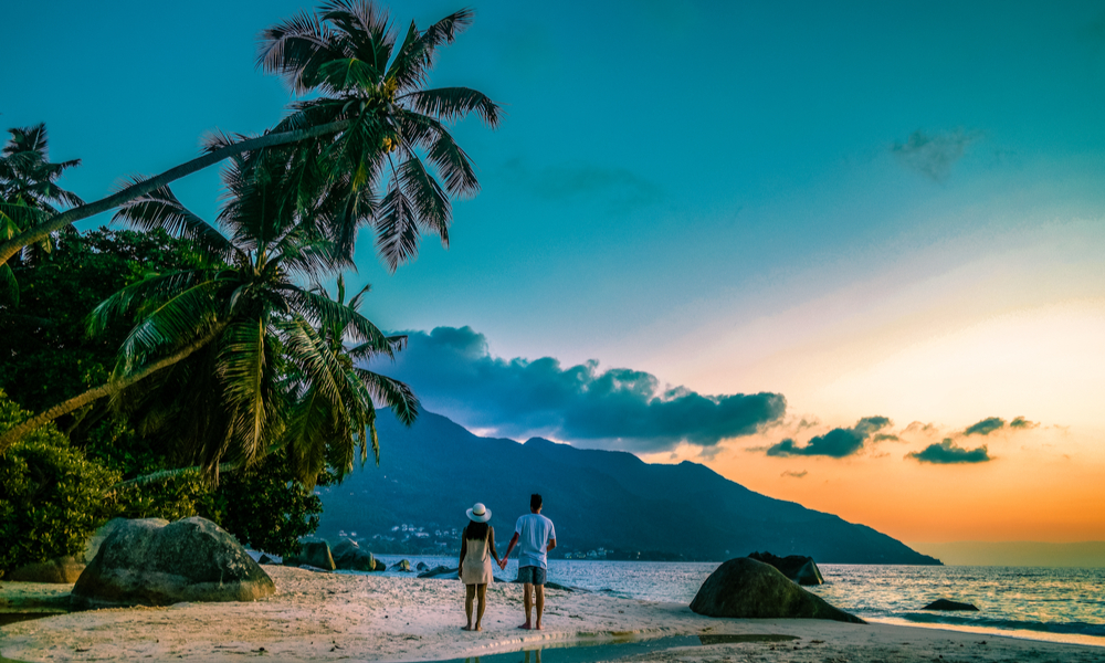 Romantic-Summer-Getaways-Seychelles.jpg