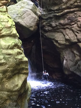 canyoning.jpg