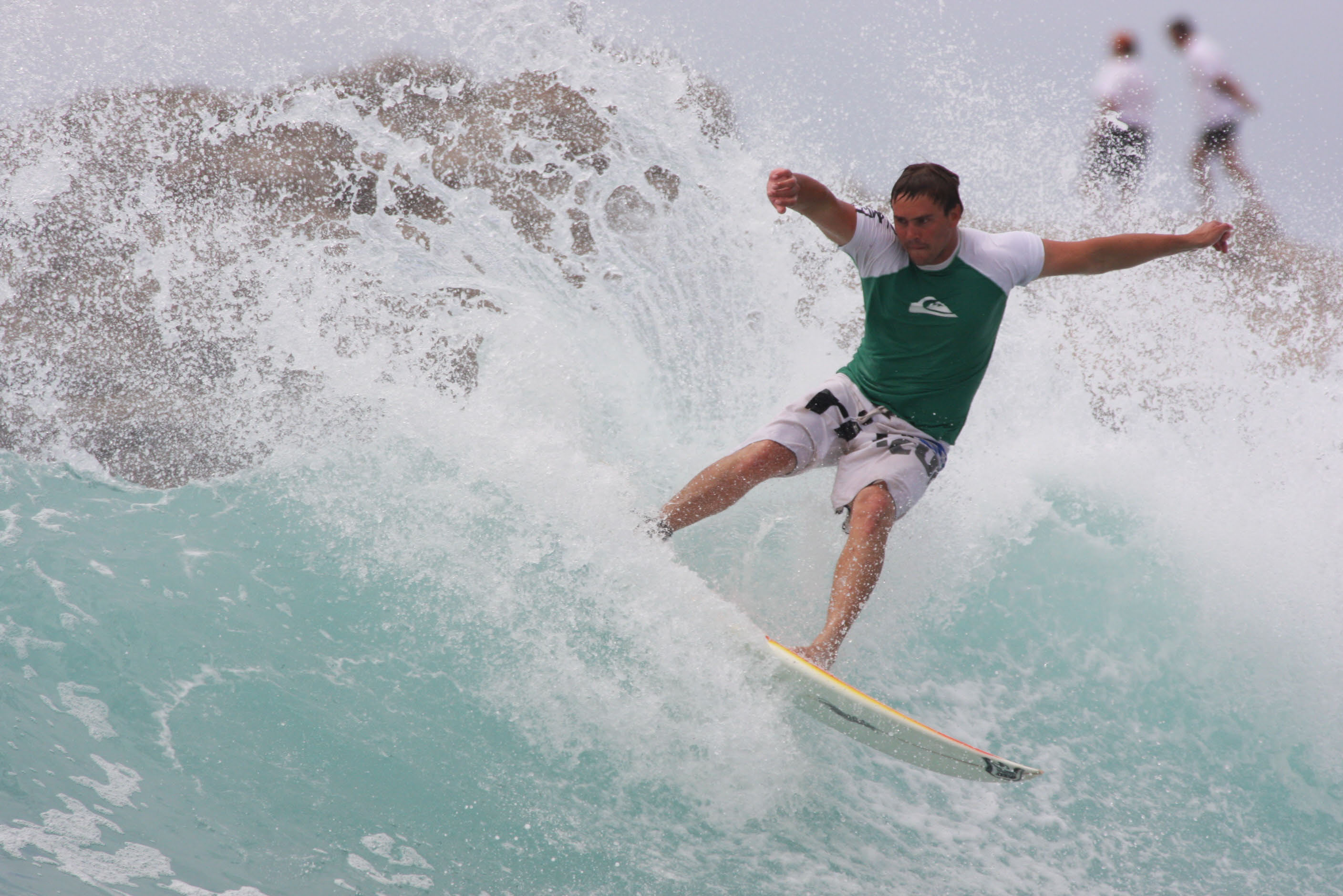 surf3031.jpg