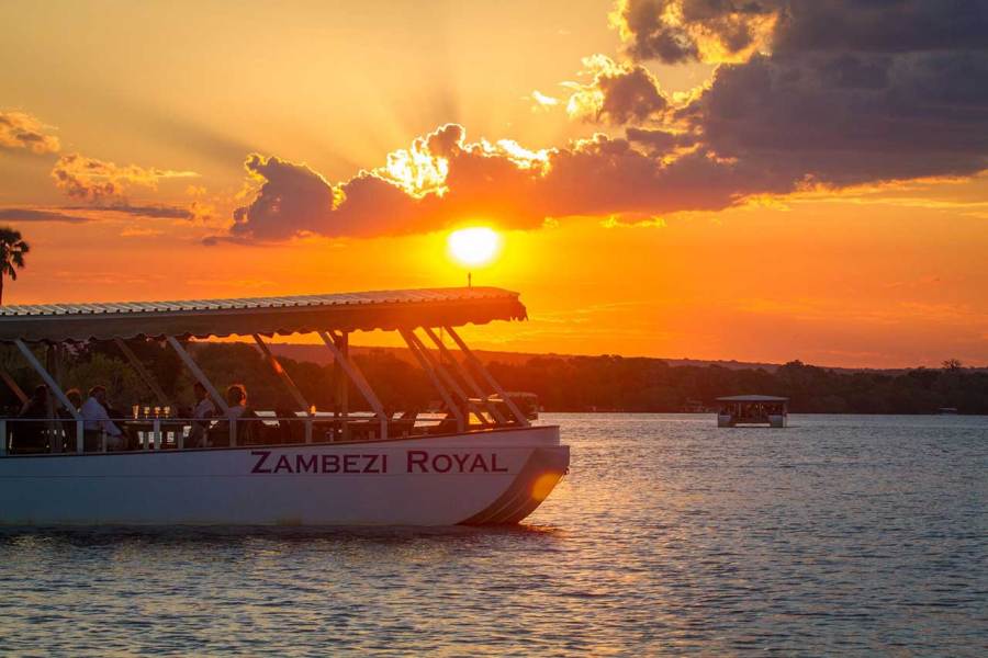 zambezi-royale-in-victoria-falls.jpg