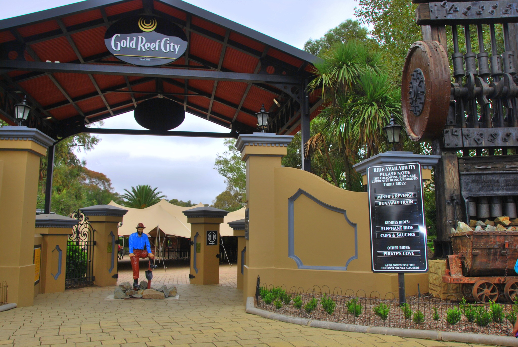 186_1405939300_gold-reef-city-2.jpg
