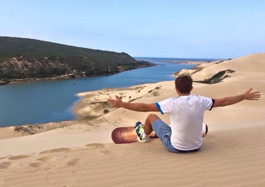 sundaysriver_4.jpg